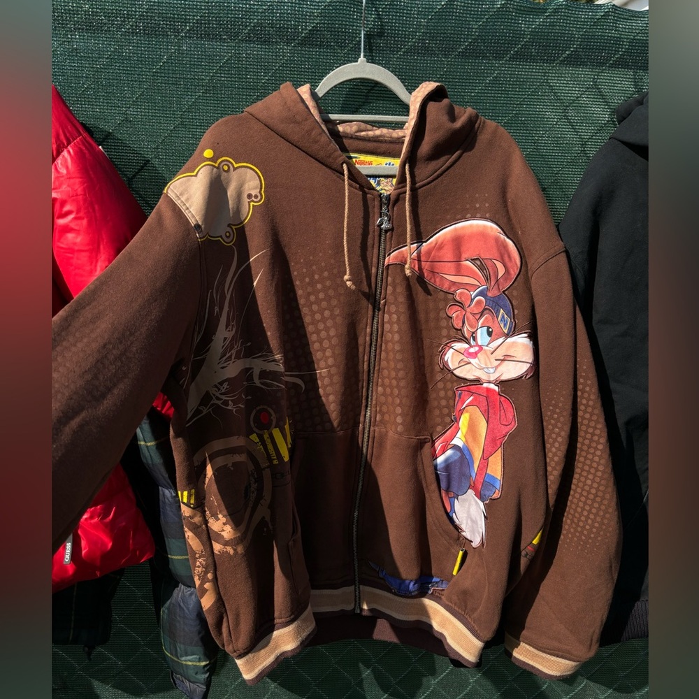Nesquik Sweater